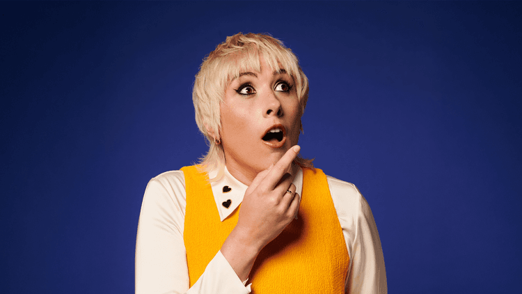 Maisie Adam: Whatsherface